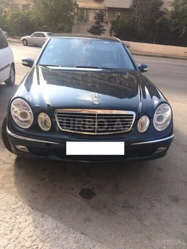 Mercedes E 220 2003, 100,000 km - 2.2 l - Bakı