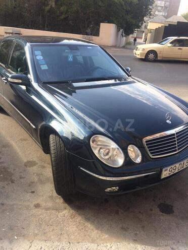 Mercedes E 220 2003, 100,000 km - 2.2 l - Bakı