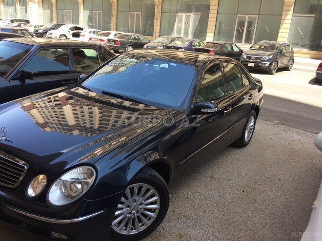 Mercedes E 220 2003, 100,000 km - 2.2 l - Bakı