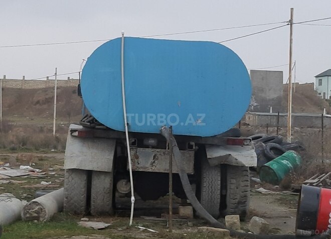 KrAZ  1990, 250,000 km - 1.5 l - Sumqayıt