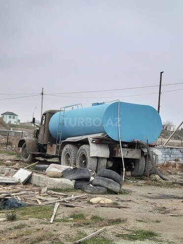 KrAZ  1990, 250,000 km - 1.5 l - Sumqayıt