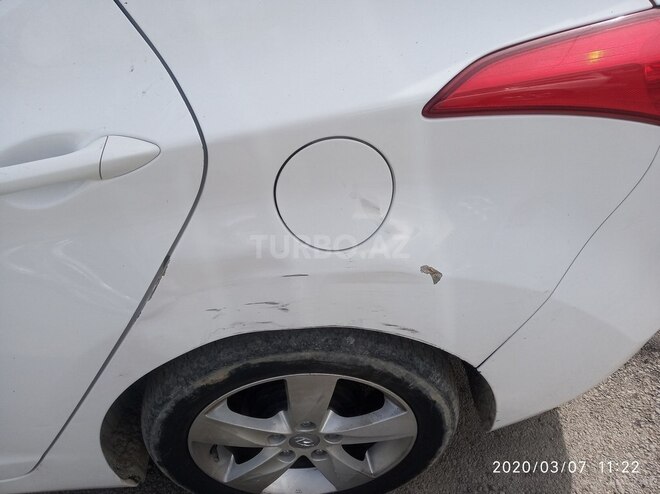 Hyundai Elantra 2011, 178,000 km - 1.8 l - Bakı