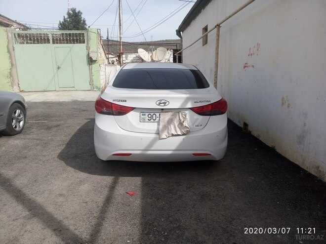Hyundai Elantra 2011, 178,000 km - 1.8 l - Bakı