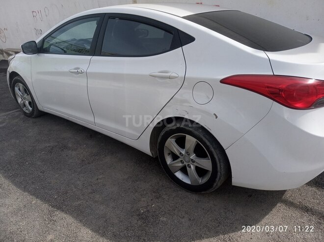 Hyundai Elantra 2011, 178,000 km - 1.8 l - Bakı