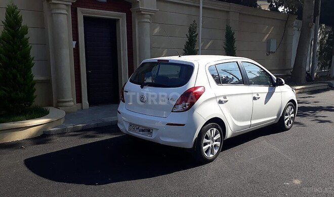 Hyundai i20 2012, 14,500 km - 1.4 l - Bakı