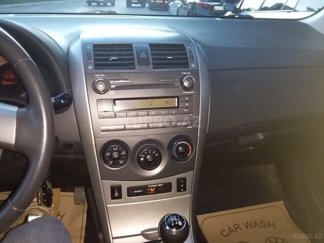 Toyota Corolla 2008, 268,000 km - 1.4 l - Bakı