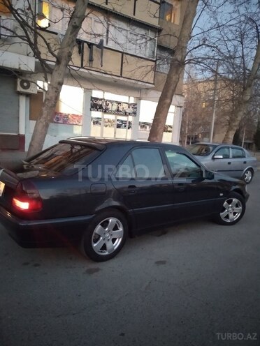 Mercedes C 200 2000, 150,517 km - 2.0 l - Mingəçevir