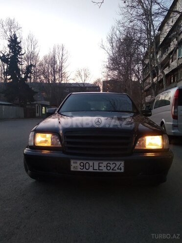 Mercedes C 200 2000, 150,517 km - 2.0 l - Mingəçevir
