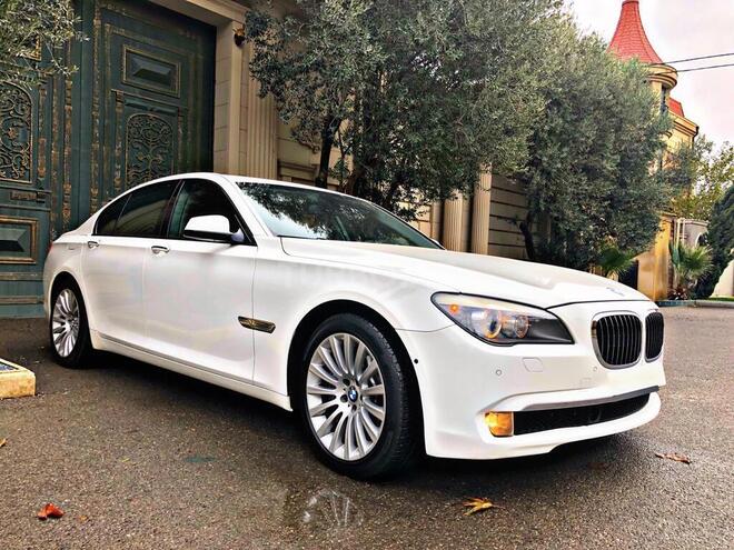 BMW 750 2010, 129,000 km - 4.4 л - Bakı