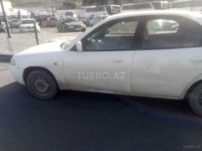 Daewoo Nubira 1998, 269,748 km - 2.0 l - Sumqayıt