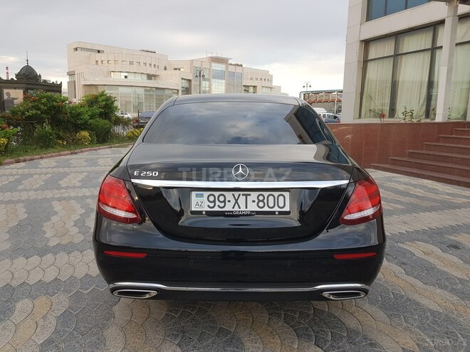 Mercedes E 250 2018, 44,000 km - 2.0 л - Bakı