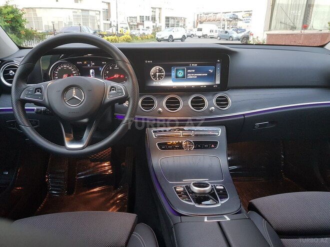 Mercedes E 250 2018, 44,000 km - 2.0 л - Bakı