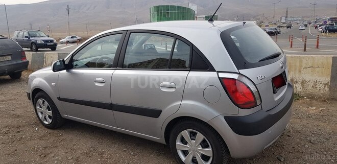 Kia Rio 2006, 133,000 km - 1.4 l - Bakı