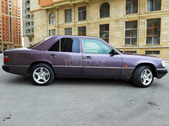 Mercedes E 230 1991, 121,213 km - 2.3 l - Bakı