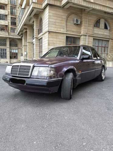 Mercedes E 230 1991, 121,213 km - 2.3 l - Bakı