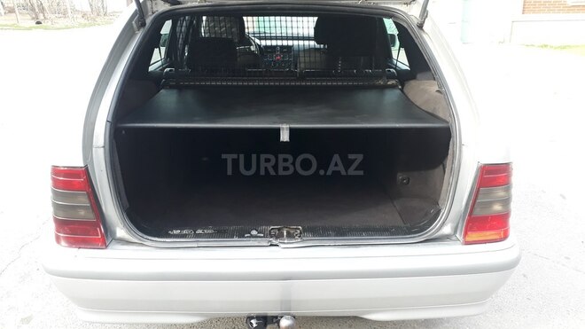 Mercedes C 220 1998, 325,600 km - 2.2 l - Bakı