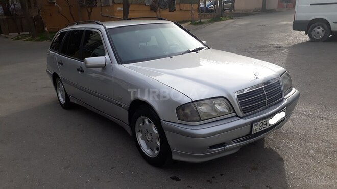 Mercedes C 220 1998, 325,600 km - 2.2 l - Bakı