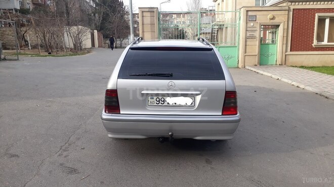 Mercedes C 220 1998, 325,600 km - 2.2 l - Bakı