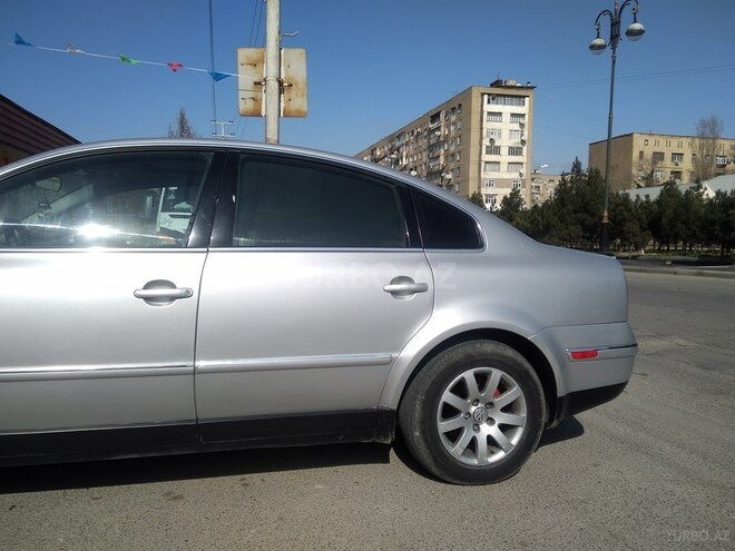 Volkswagen Passat 2002, 202,437 km - 1.8 l - Bakı