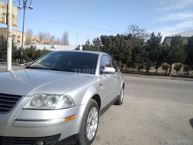 Volkswagen Passat 2002, 202,437 km - 1.8 l - Bakı