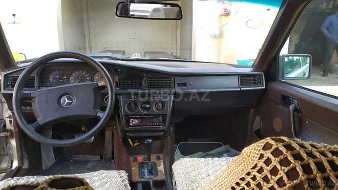 Mercedes 190 1993, 179,000 km - 1.8 л - Bakı