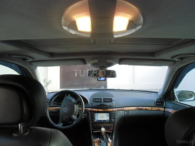 Mercedes E 280 2005, 217,000 km - 3.0 l - Bakı