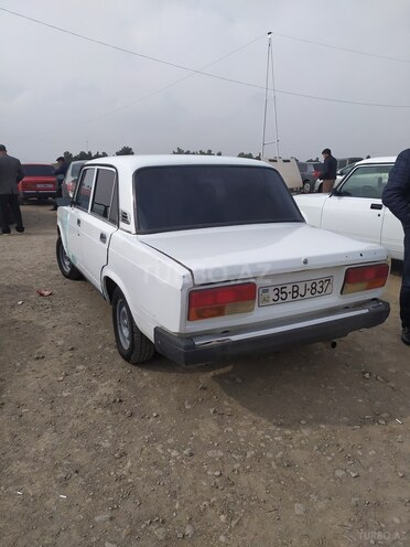 LADA (VAZ) 2107 2000, 200,000 km - 1.6 л - Qazax