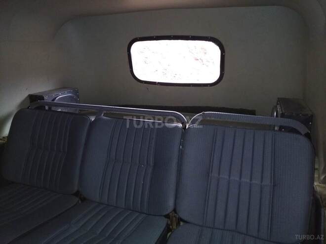 UAZ 469 1984, 250,000 km - 0.3 l - Astara