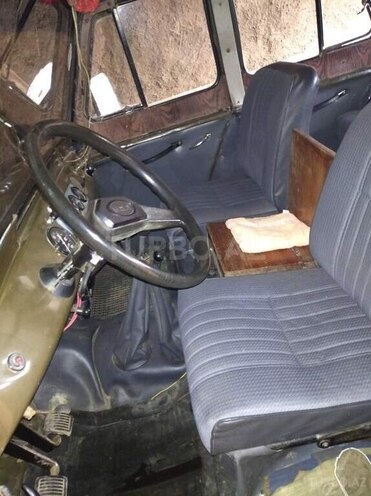 UAZ 469 1984, 250,000 km - 0.3 l - Astara