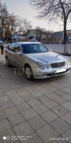 Mercedes E 270 2003, 175,467 km - 2.7 л - Sabirabad