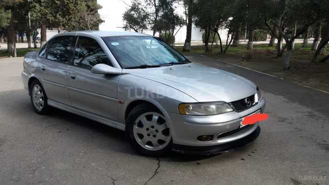 Opel Vectra 1999, 425,000 km - 2.0 л - Sumqayıt