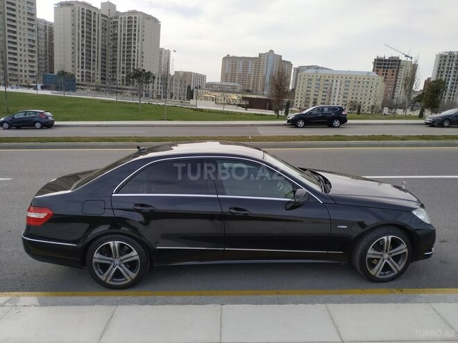 Mercedes E 220 2009, 197,500 km - 2.2 l - Bakı