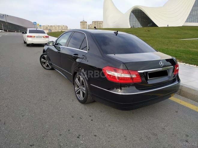 Mercedes E 220 2009, 197,500 km - 2.2 l - Bakı
