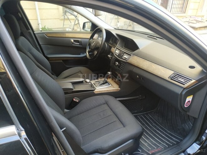 Mercedes E 220 2009, 197,500 km - 2.2 l - Bakı