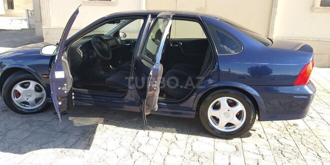 Opel Vectra 1999, 345,000 km - 2.0 l - Sumqayıt