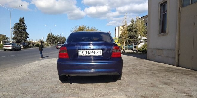 Opel Vectra 1999, 345,000 km - 2.0 l - Sumqayıt