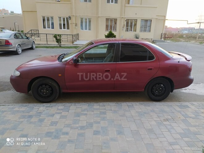 Hyundai Elantra 1996, 264,580 km - 1.6 l - Bakı