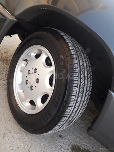 Mercedes E 200 1992, 350,000 km - 2.0 l - Bakı