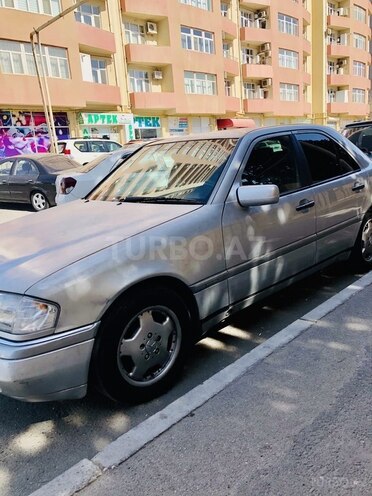 Mercedes C 220 1996, 446,000 km - 2.2 l - Bakı