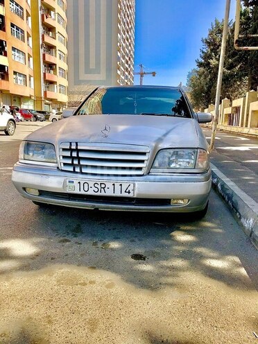 Mercedes C 220 1996, 446,000 km - 2.2 l - Bakı