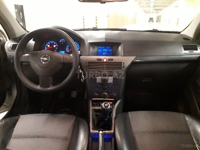 Opel Astra 2004, 338,000 km - 1.4 l - Gəncə