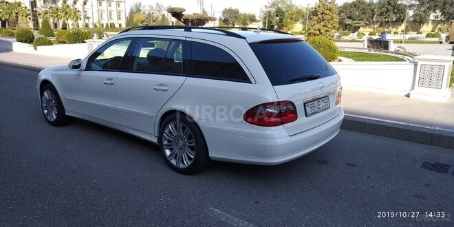 Mercedes E 220 2006, 253,000 km - 0.3 l - Bakı