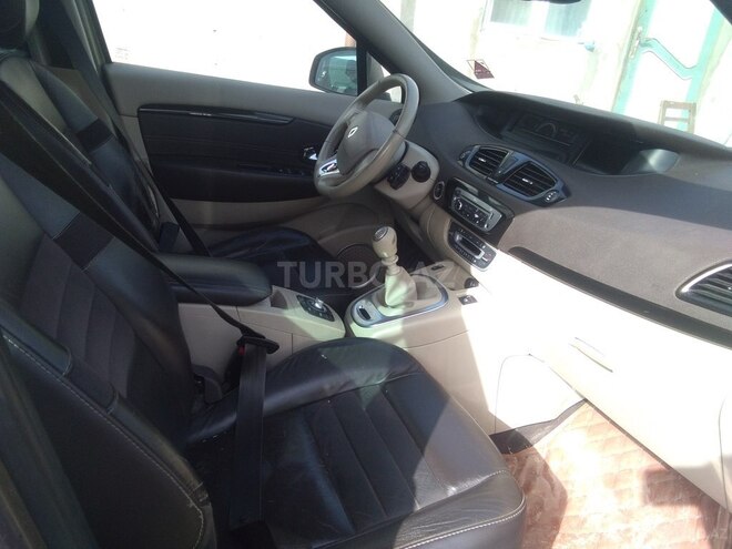Renault Grand Scenic 2018, 125,800 km - 0.2 l - Bakı