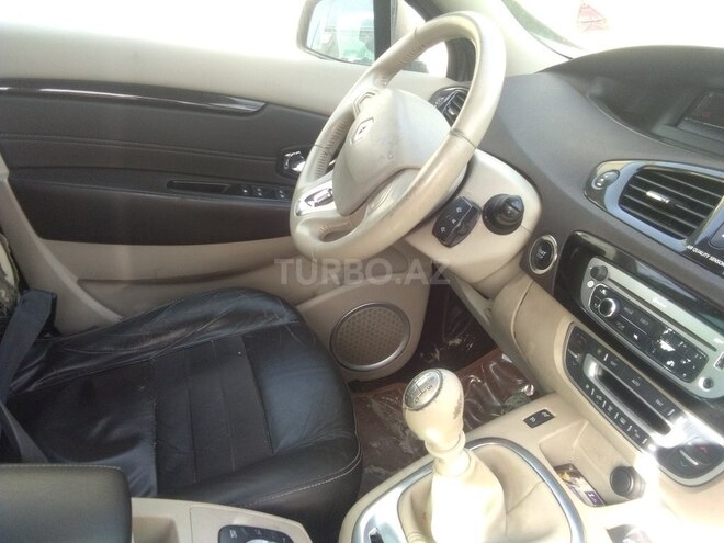 Renault Grand Scenic 2018, 125,800 km - 0.2 l - Bakı
