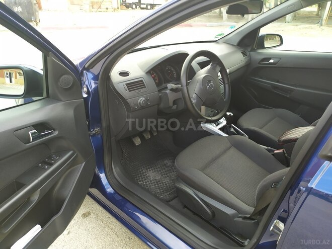 Opel Astra 2009, 195,000 km - 1.4 l - Bakı