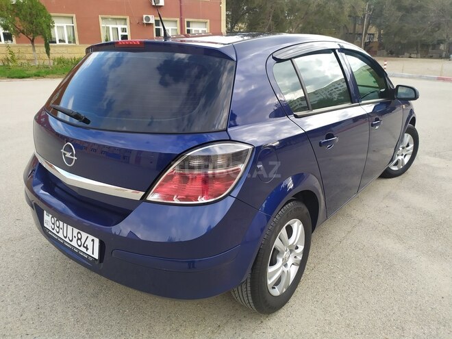 Opel Astra 2009, 195,000 km - 1.4 l - Bakı