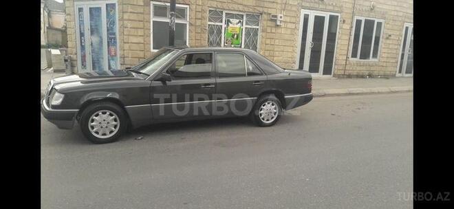 Mercedes E 250 1990, 525,000 km - 2.5 l - Quba