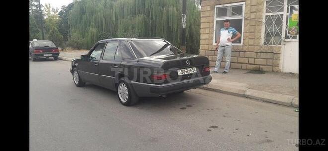 Mercedes E 250 1990, 525,000 km - 2.5 l - Quba