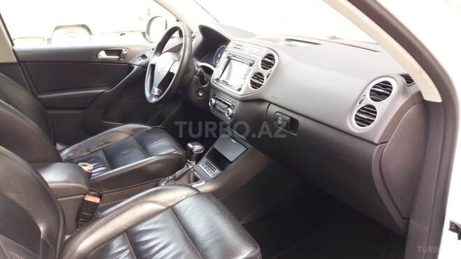Volkswagen Tiguan 2010, 221,352 km - 2.0 l - Sumqayıt