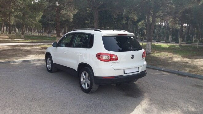 Volkswagen Tiguan 2010, 221,352 km - 2.0 l - Sumqayıt